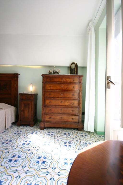 Maison d'hôtes Sorrento Inn Guesthouse *